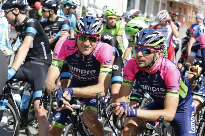 Przemyslaw Niemiec and Matteo Bono await the start