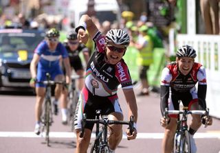 Stage 4 - Pozdnyakov sprints away from breakaway companions