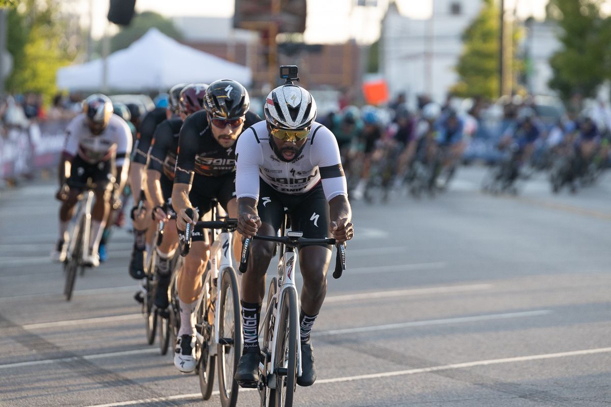 Cory Williams (L39ION of Los Angeles) took over on the front of the peloton to reel back in Gibbons and Brown.