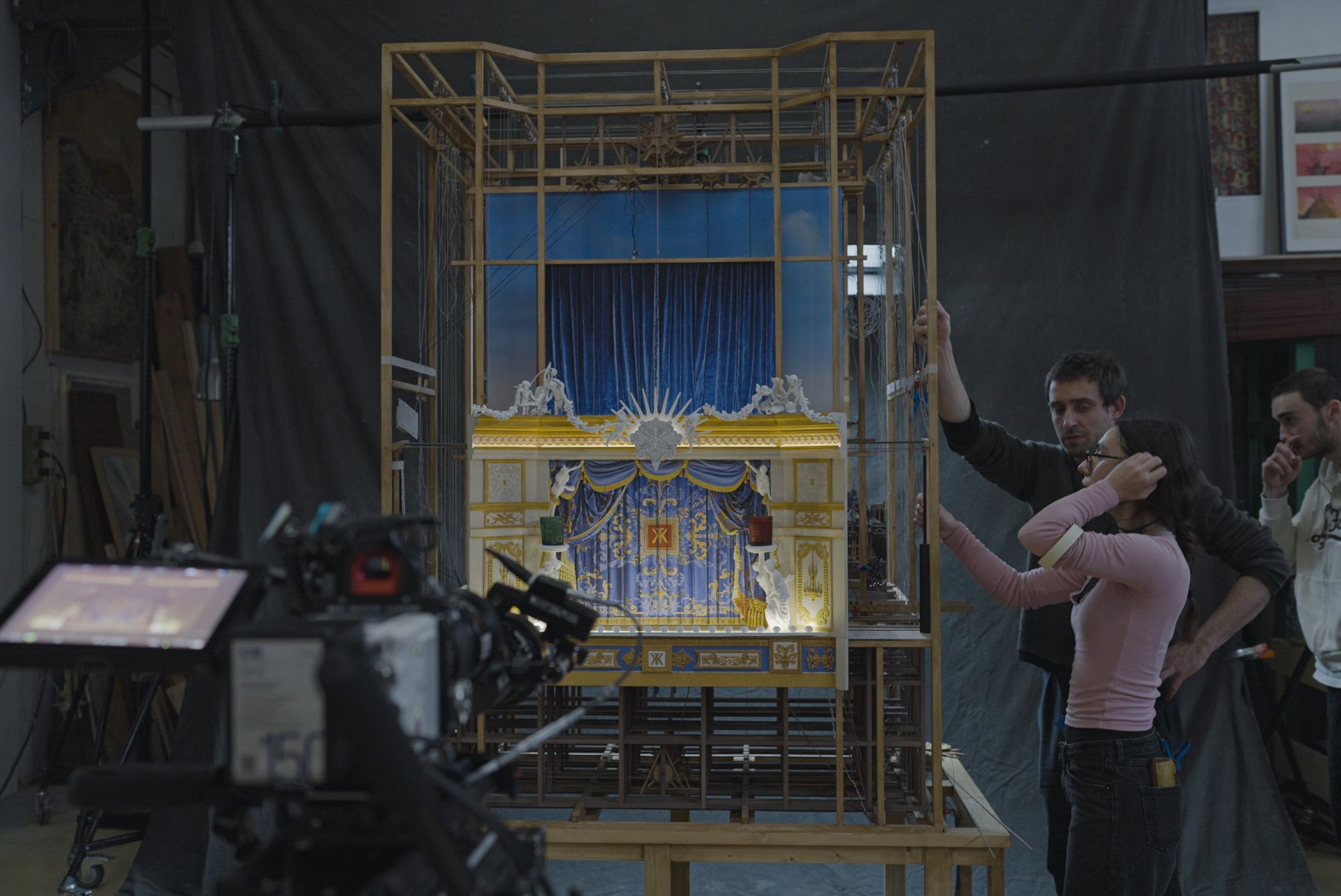 Maison Francis Kurkdjian holiday campaign behind the scenes