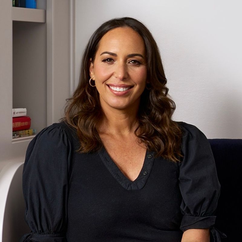 headshot of Zo&euml; Feldman