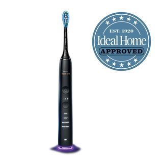 Black Philips Sonicare DiamondClean Smart electric toothbrush with Ideal Home Approved stamp