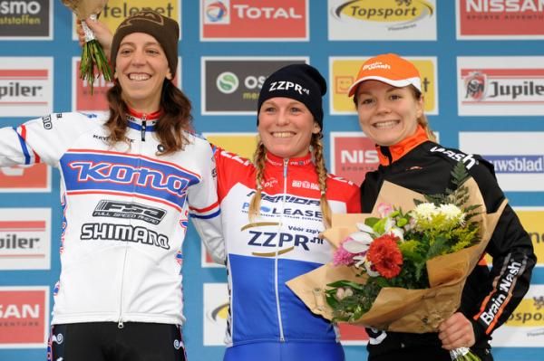 Helen Wyman (Kona), Daphny van den Brand (ZZPR.nl) and Sanne van Paassen (BrainWash)