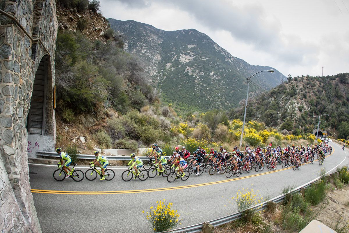 The peloton hits the first climb of the day