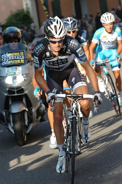 Jakob Fuglsang on the move in the Giro dell'Emilia