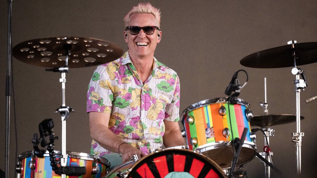 5 songs featuring Josh Freese on drums (that you might not know