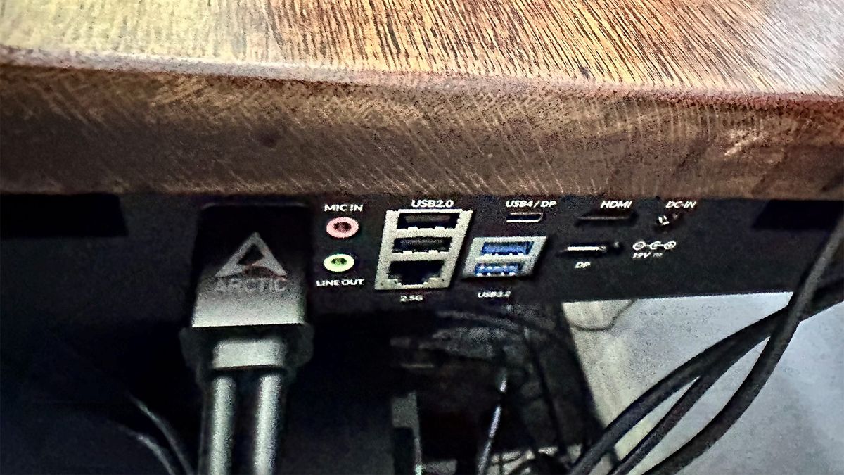 Arctic Senza AI 370