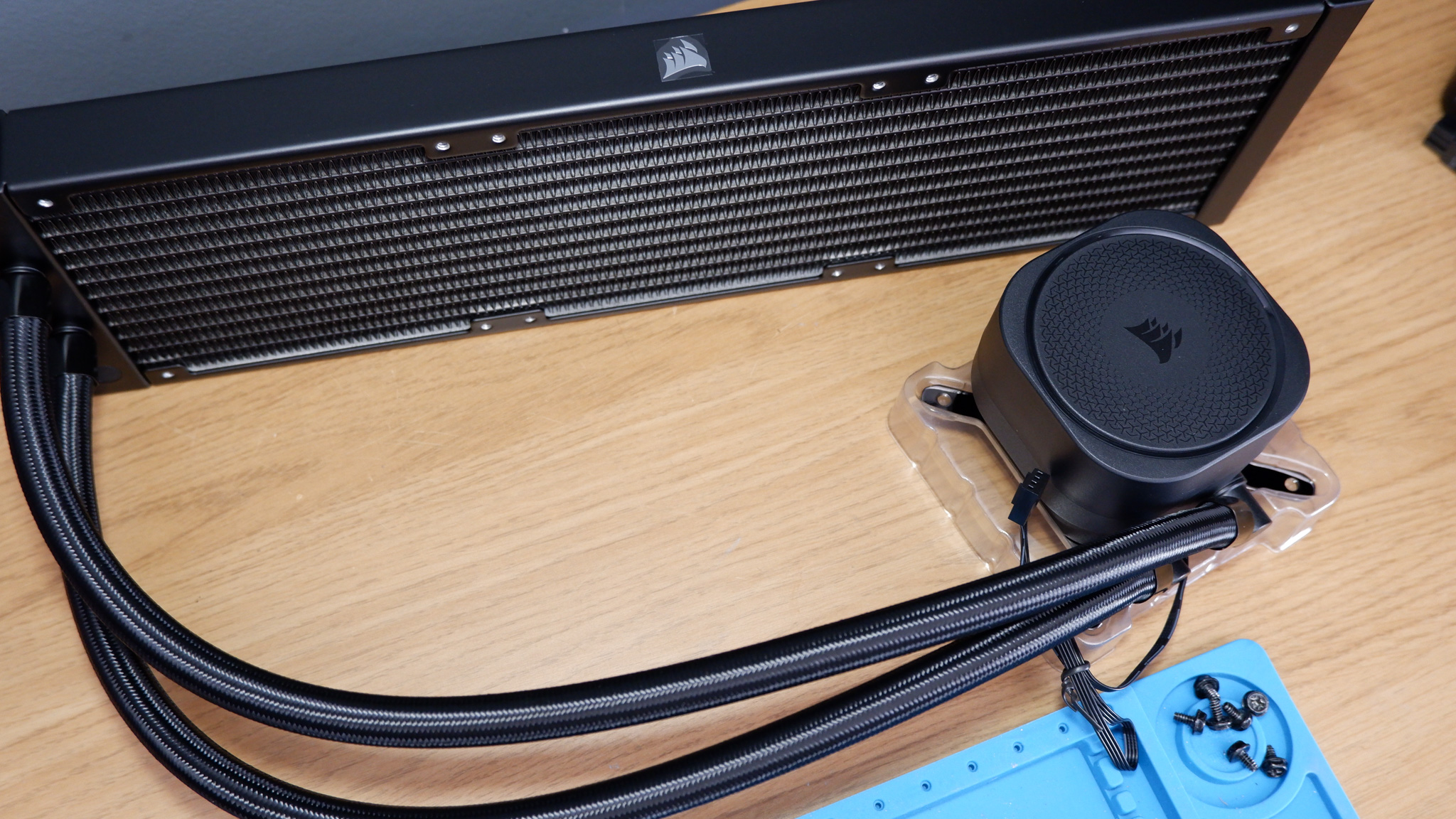 Corsair Nautilus 360 RS liquid cooler set-up on a test bench.
