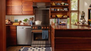 The Copper Charlie battery-powered induction stove in a kitchen