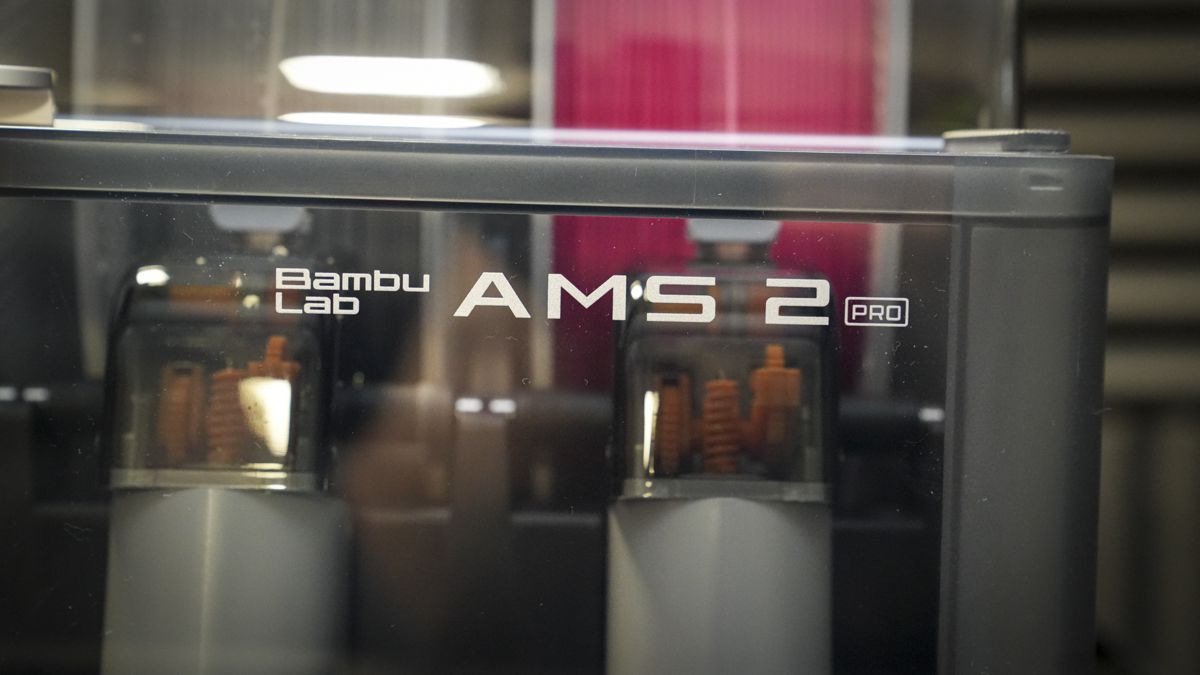 BambuLab H2C