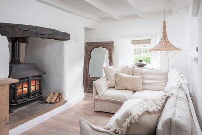 A modern rustic Cornish cottage that's a neutral lovers dream | Livingetc