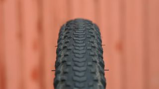 Pirelli Cinturato RC gravel tire tread profile detail