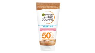 Garnier Ambre Solaire Anti-Dryness Super UV SPF50+