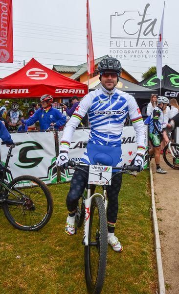 Periklis Ilias just before getting to the start line
