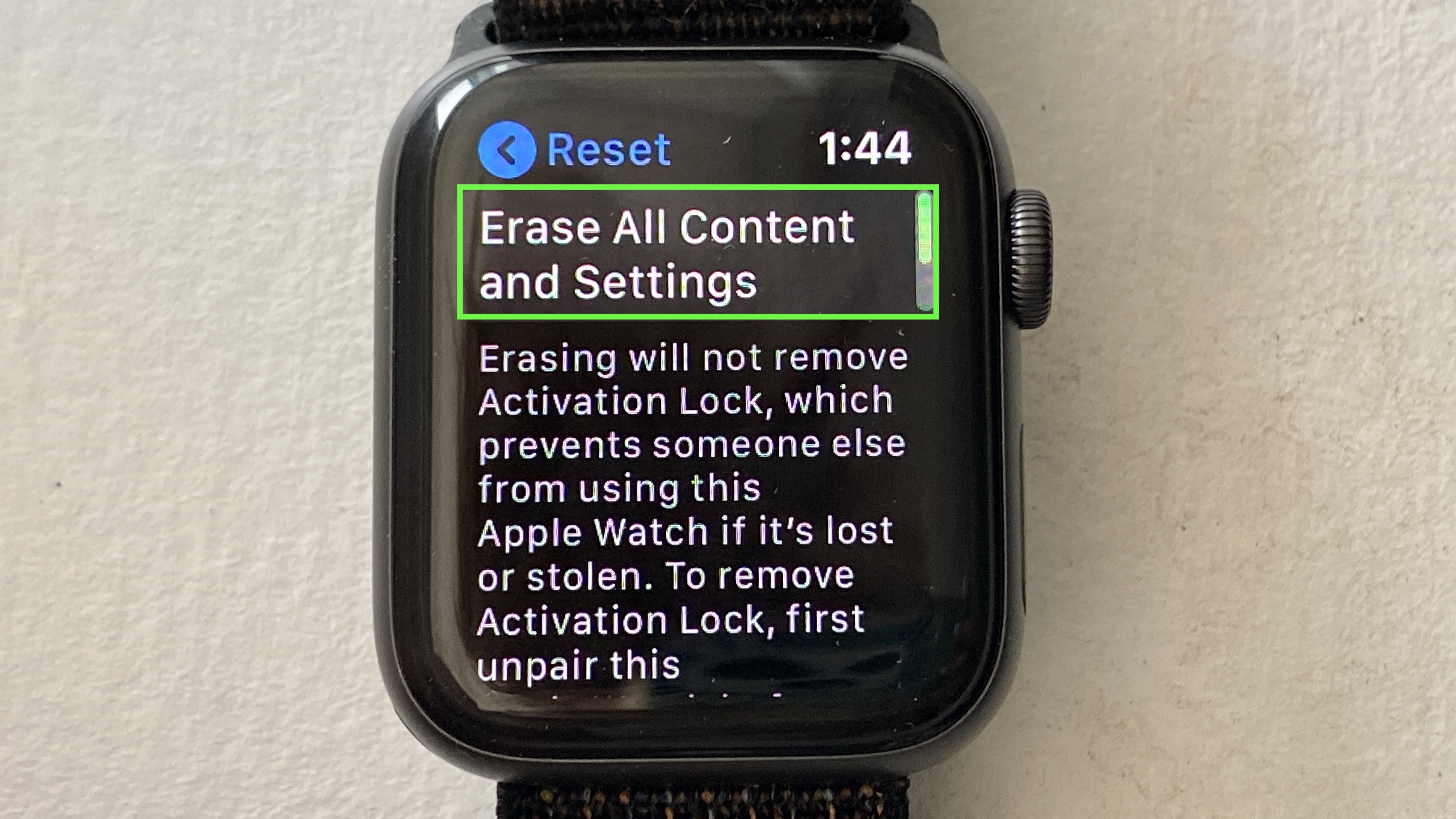 Как сбросить Apple Watch - стереть все содержимое