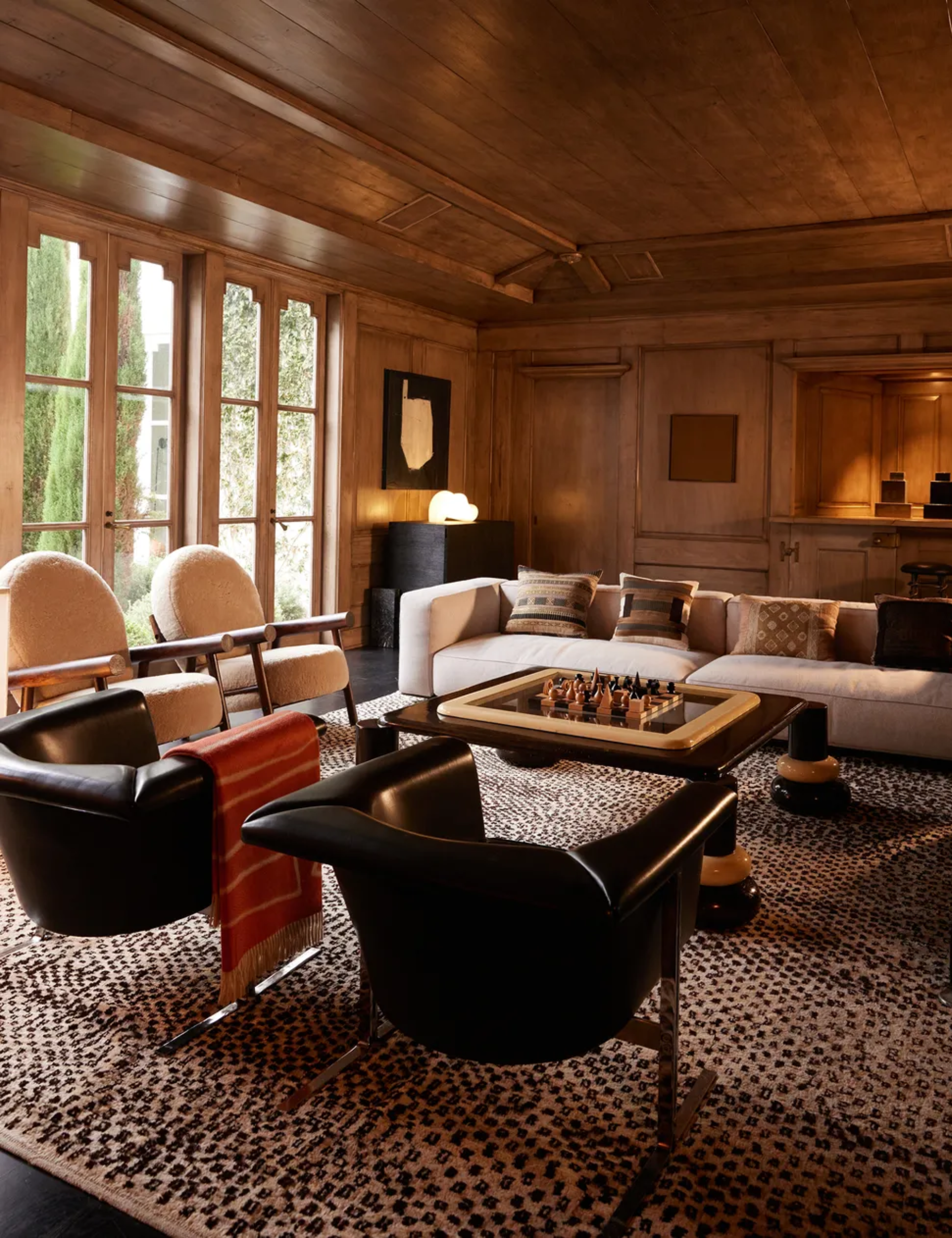 Winter living room styling by Kelly Wearstler