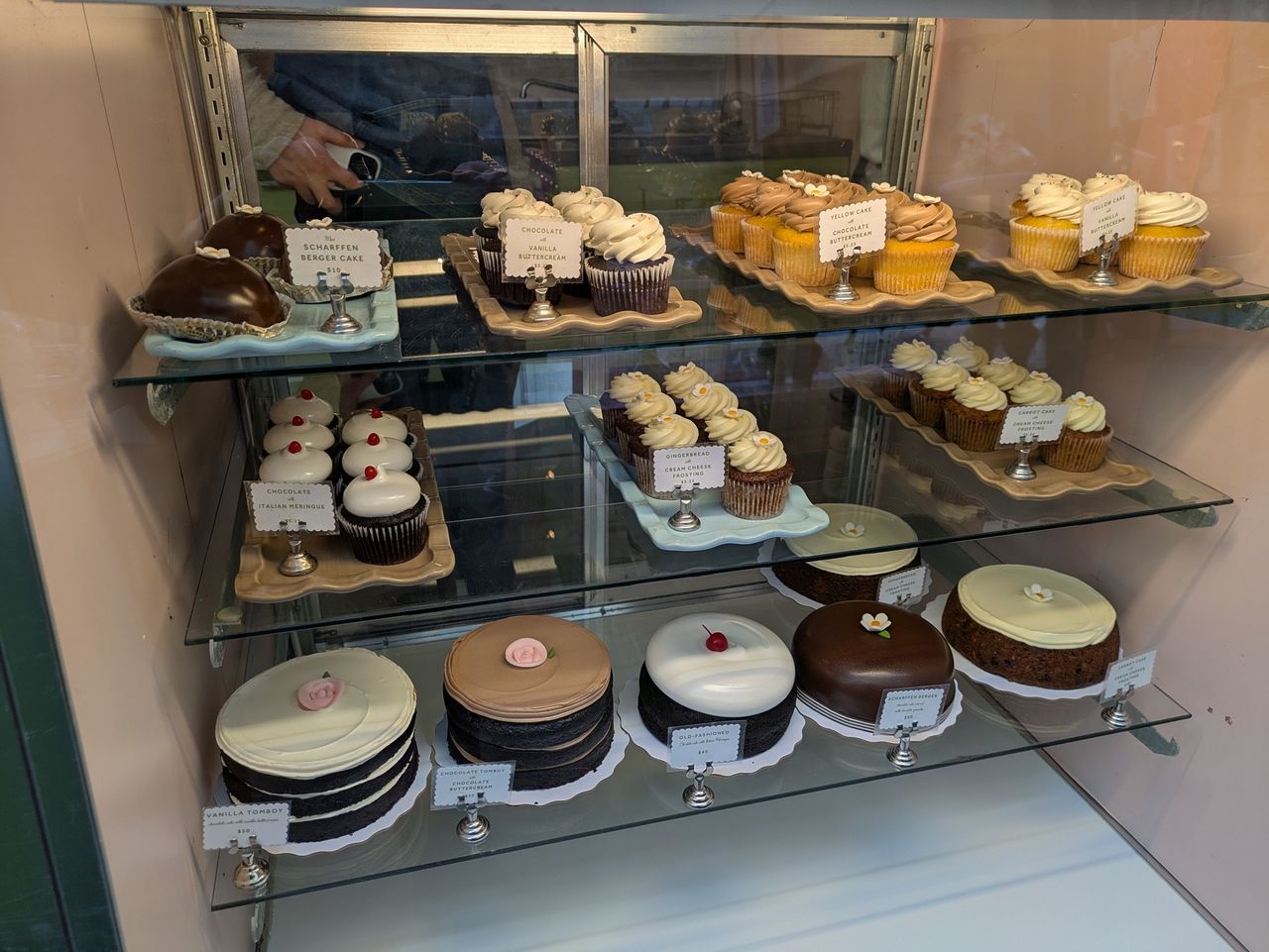 cakes and cupcakes shot by Pixel 8a