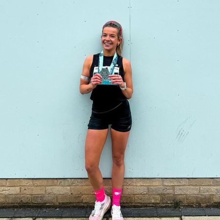 Lillie Bleasdale trying the best gym shorts