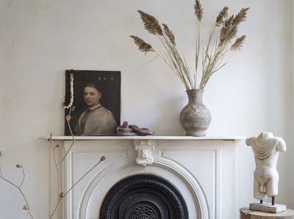 athena calderone mantlepiece