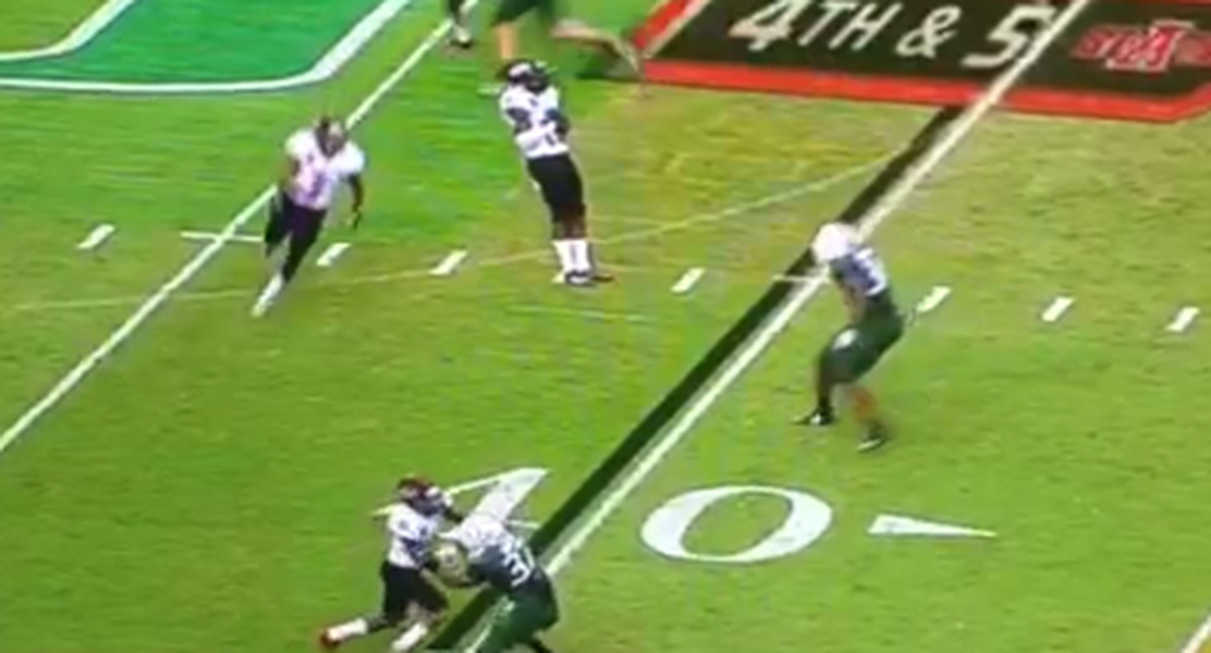 Arkansas State player dramatically fakes own death on botched trick play