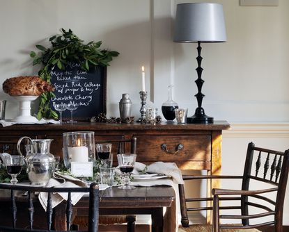 Christmas table styling ideas