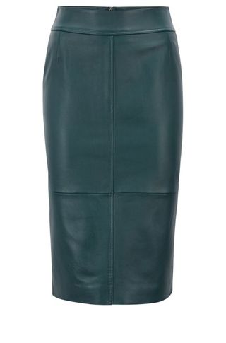 Meghan Markle's Green Leather Hugo Boss Skirt and Cream Armani Coat for ...
