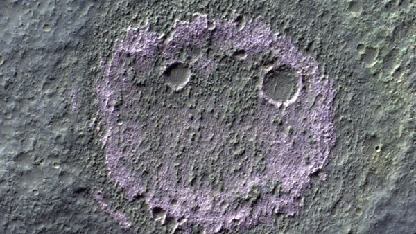 Scientists spot ancient 'smiley face' on Mars — and it could contain signs of life