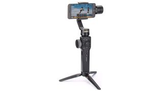 najlepszy gimbal: Zhiyun Smooth 4