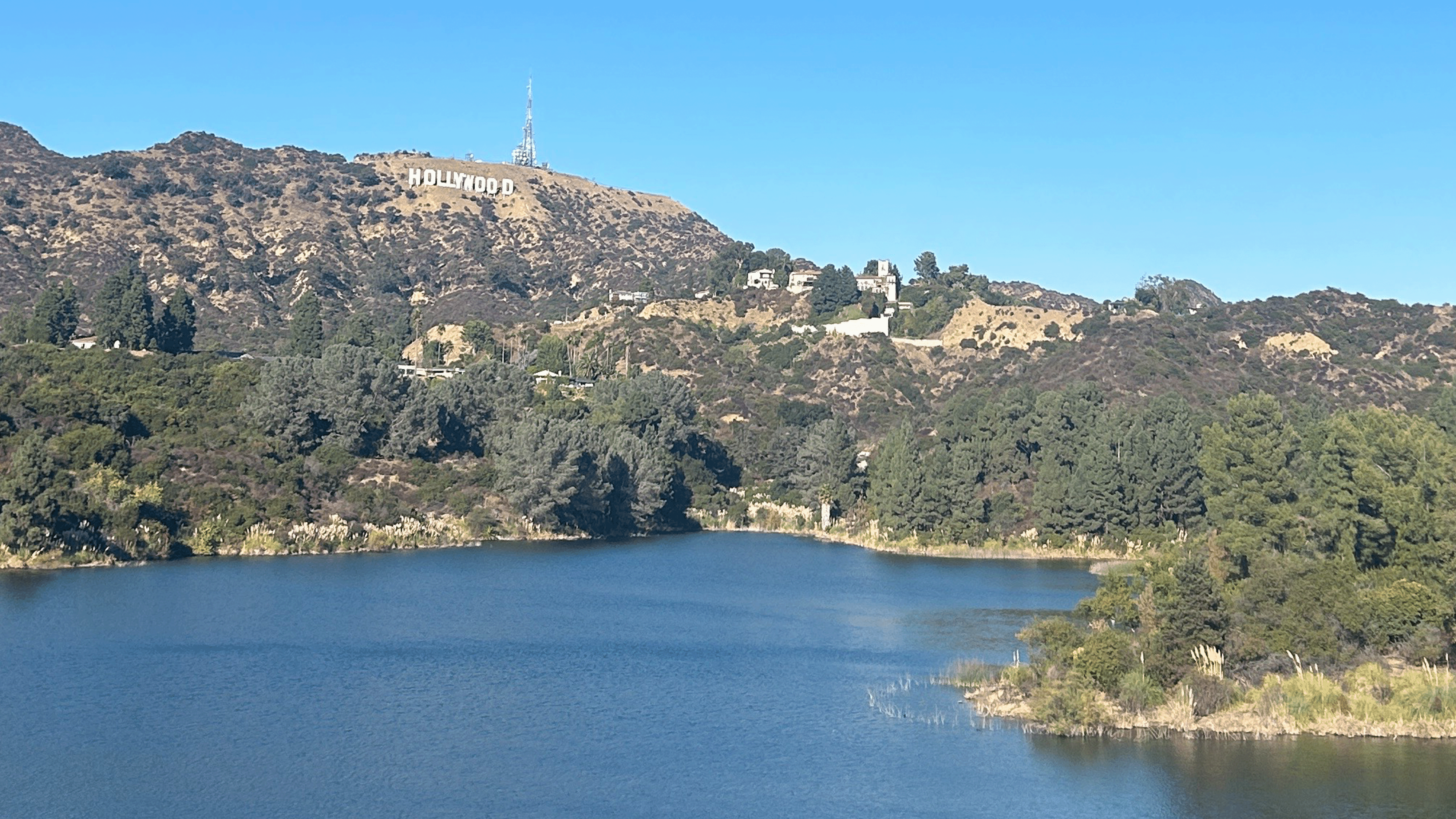 I'm Heading From NYC to L.A.—Here's What I'm Packing for the Month