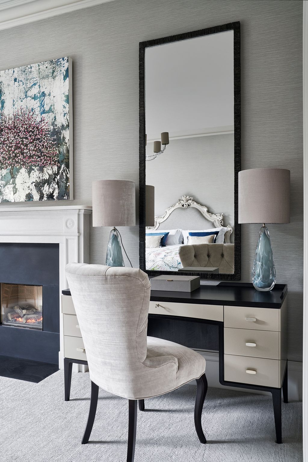 Bedroom layout ideas with desk: 12 ways to arrange your space | Homes ...