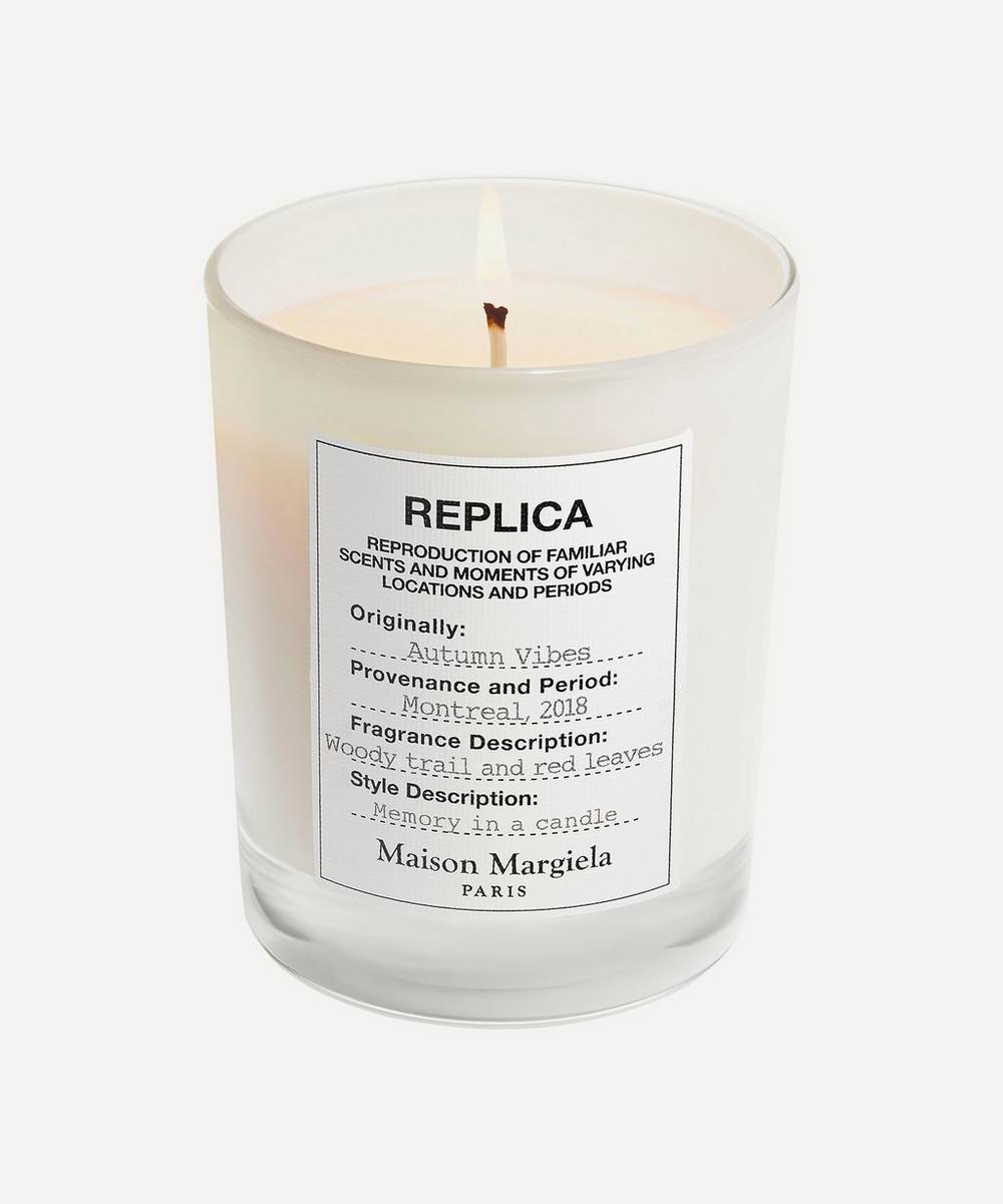 Replica Autumn Vibes Scented Candle 165g
