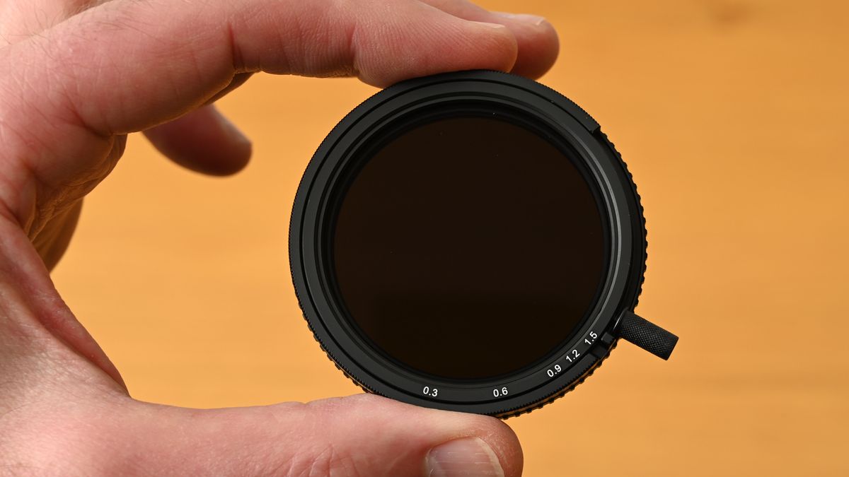Neewer 2 in 1 True Colors Variable ND2-ND32 &amp; CPL Filter
