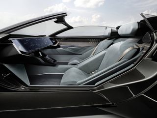 2021 Audi skysphere concept in GT mode