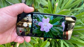 Moto G 5G 2024 review camera app