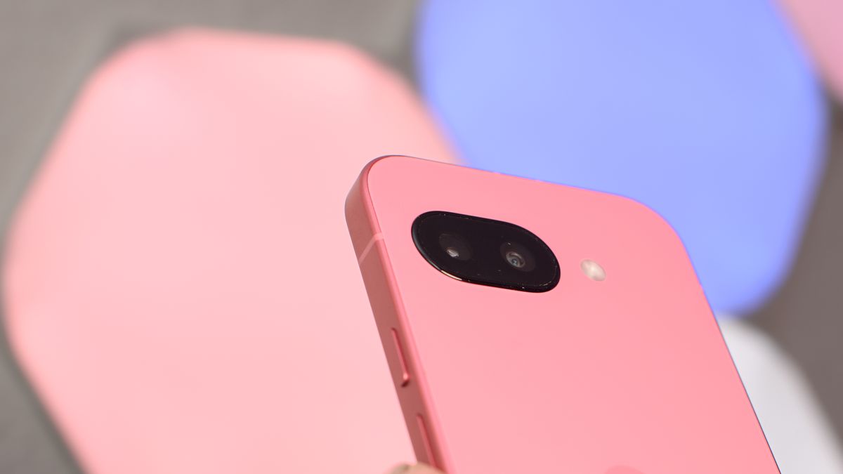 Google Pixel 9a i pink.