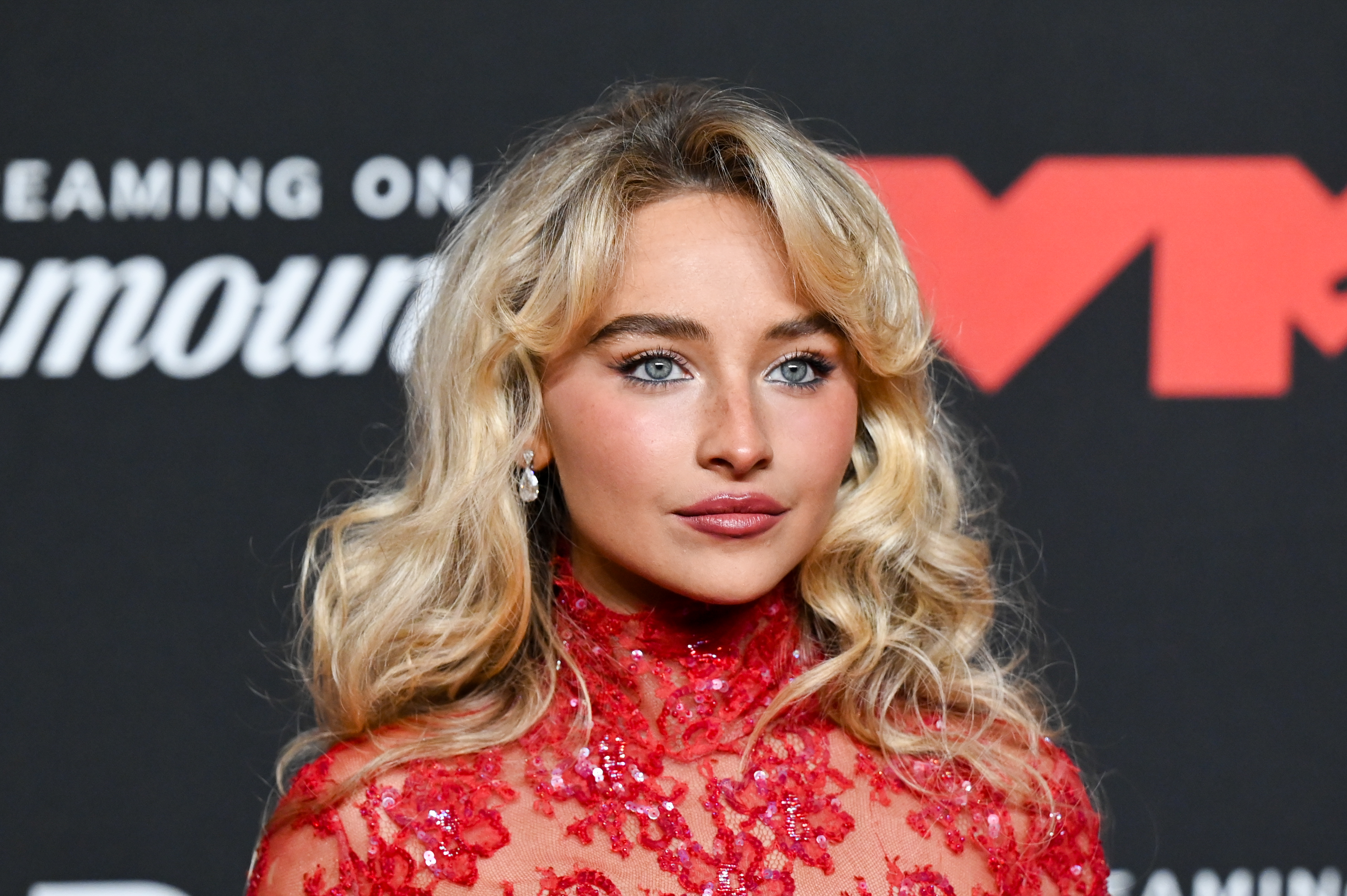 Sabrina Carpenter attended the 2025 MTV VMAs