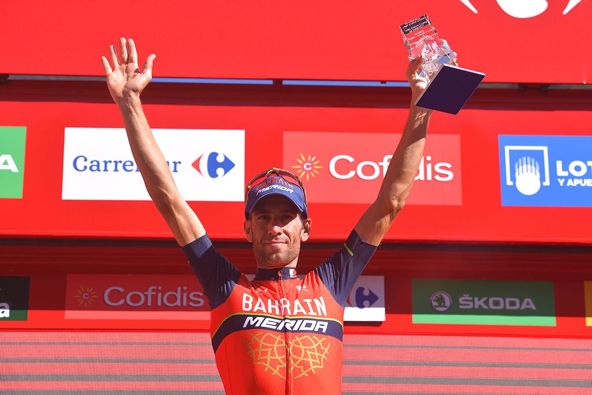 Vincenzo Nibali on the podium after winning stage 3 of the Vuelta a Espa&ntilde;a