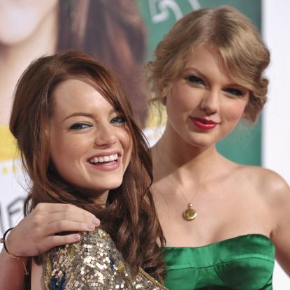 Emma Stone and Taylor Swift arrive to the "Easy A" Los Angeles Premiere at Grauman's Chinese Theatre on September 13, 2010 in Hollywood, California