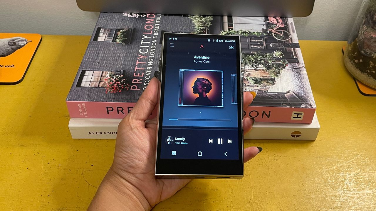 Portable music player: Astell &amp; Kern A&amp;ultima SP3000