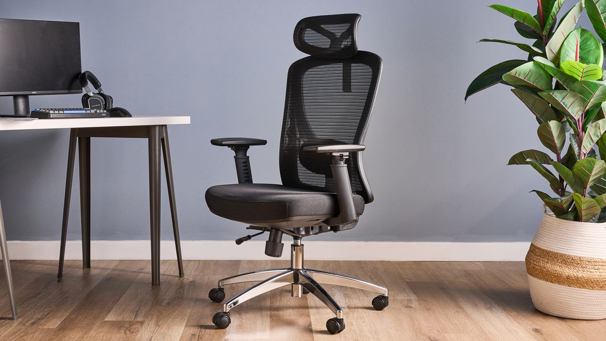 Boulies EP200 desk chair for home office
