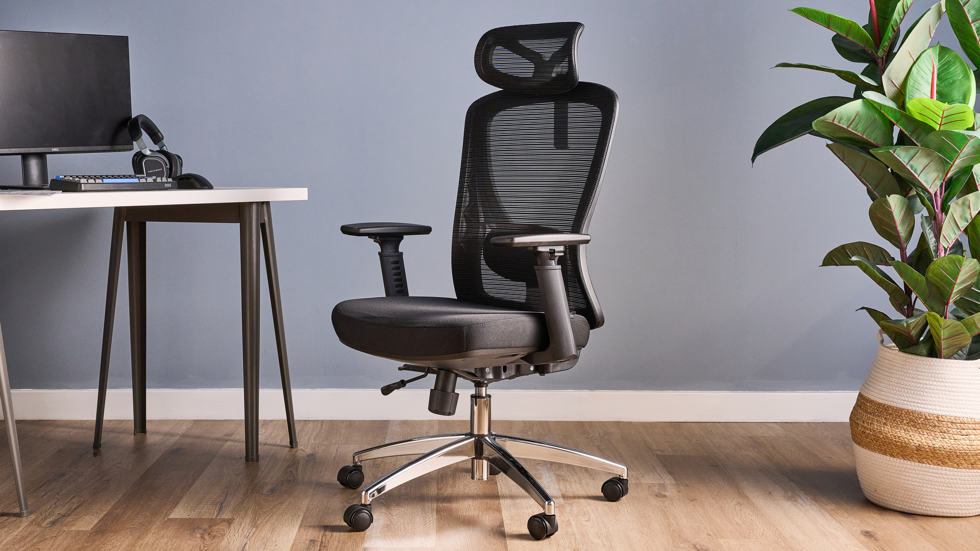 Boulies EP200 desk chair for home office