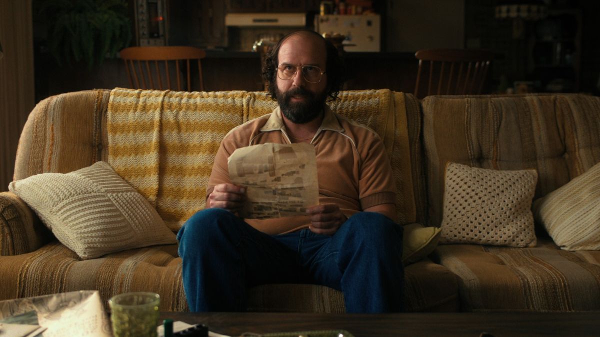 Strangers Things' Brett Gelman talks teaming up with Winona Ryder and ...