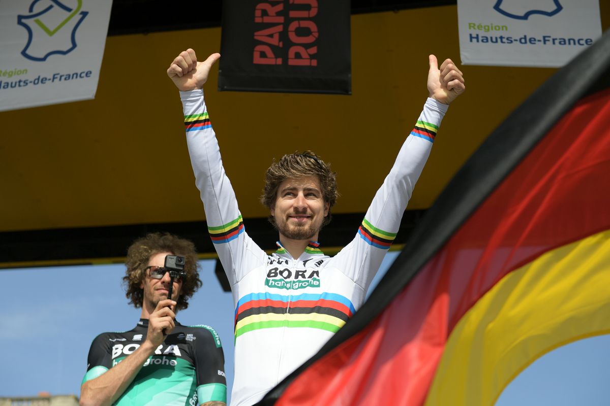 Thumbs up from Peter Sagan (Bora-Hansgrohe)
