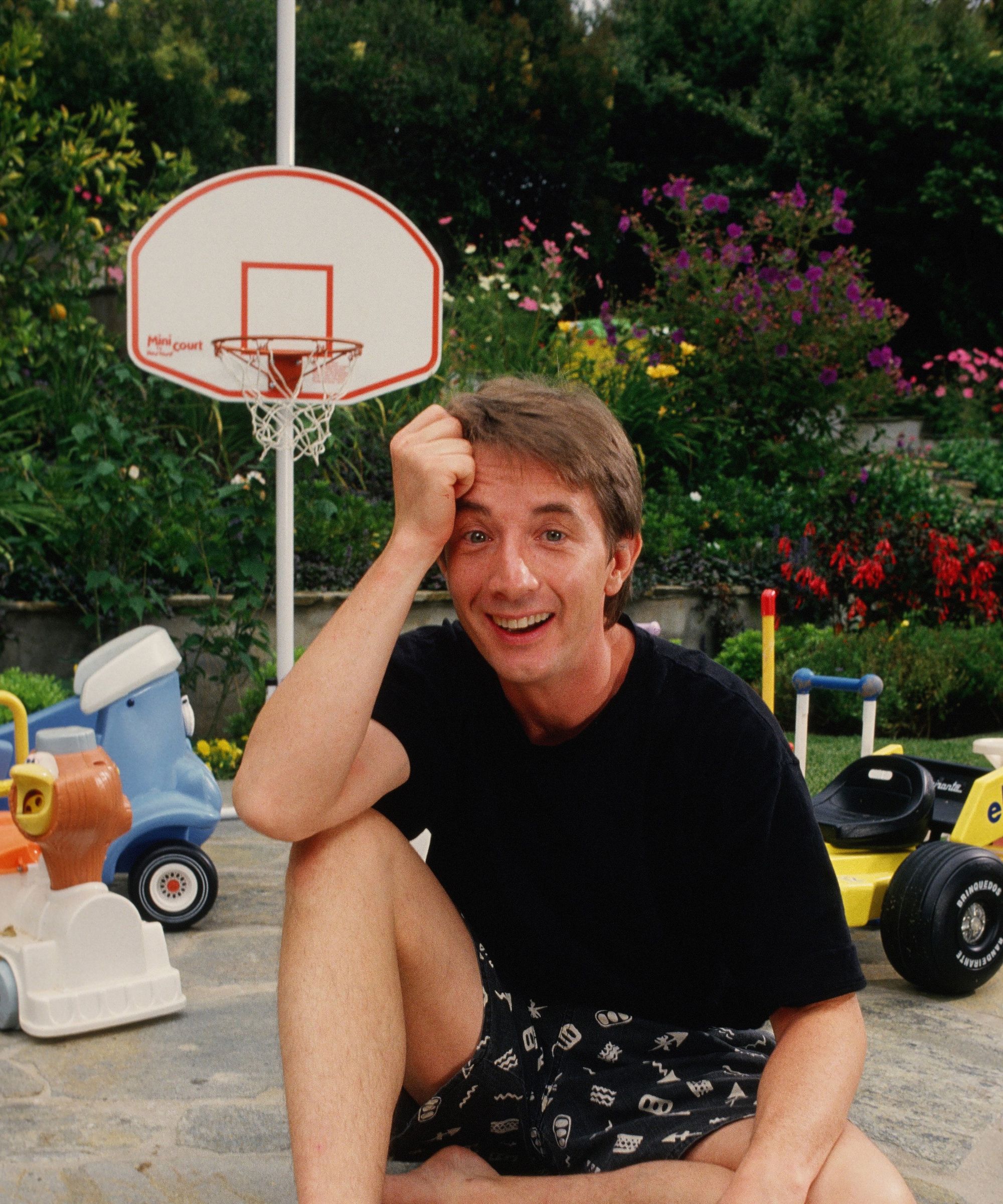 martin short in his backyard 1988