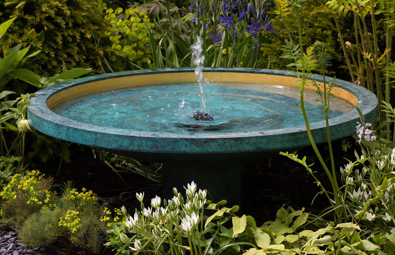 Garden fountain ideas: 10 decorative garden fountains | Homes & Gardens