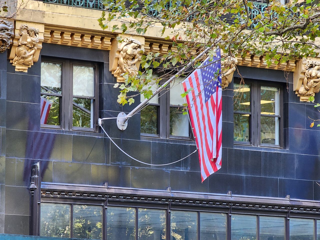 galaxy s22 ultra zoom flag 10x