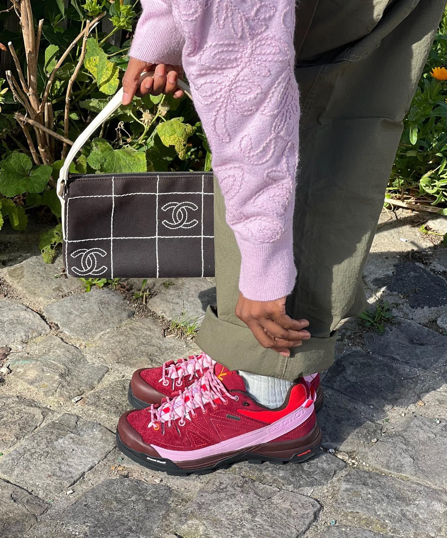 salomon walking trainers