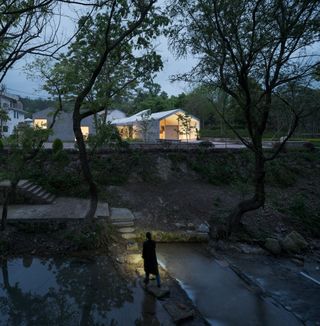 Chinese family Home in Wanghu Village by UAD