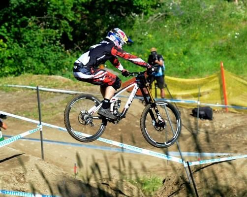 Aaron Gwin (Trek World racing) in action
