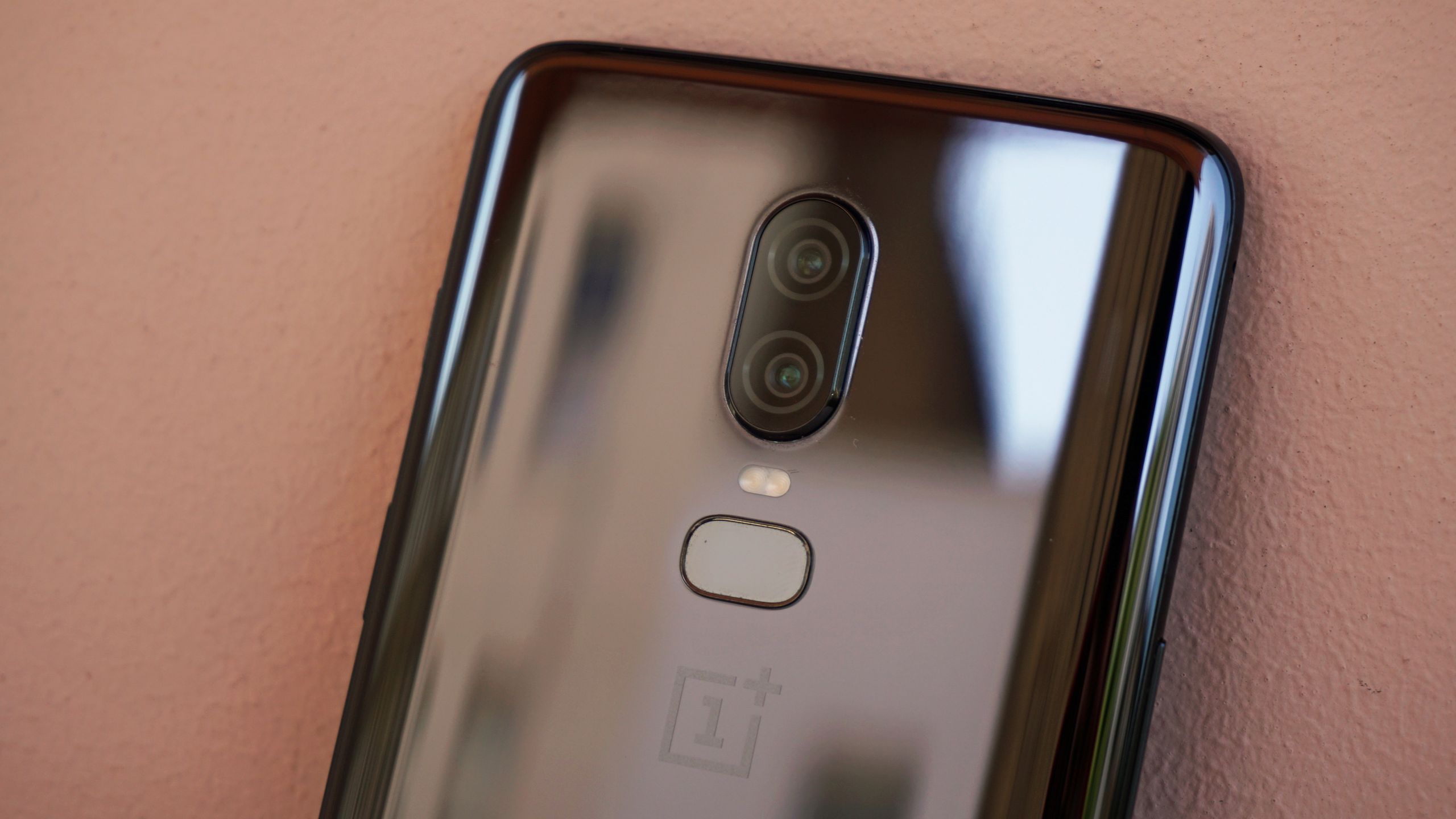 OnePlus guarantees software updates for two years, and security for ...